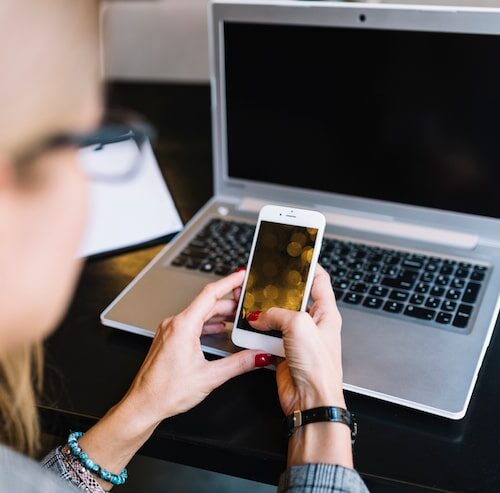 Jak Zrzucić Zdjęcia Z Telefonu Na Laptop?