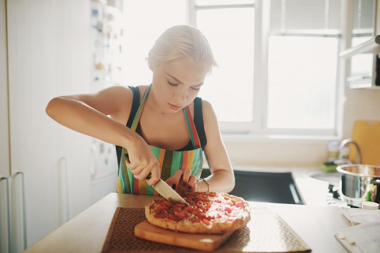 Ile może stać ciasto na pizzę