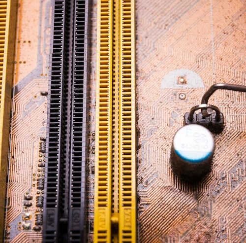 Zabezpieczenie 32A, ile kW?