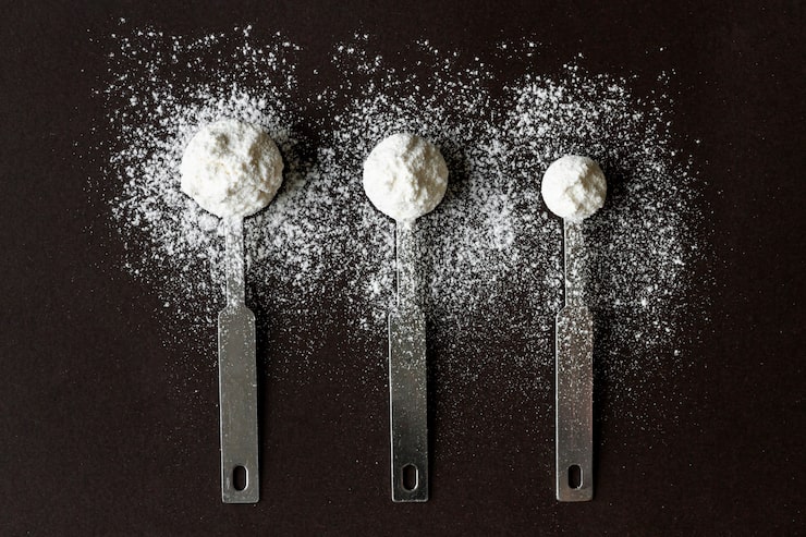 Łyżka mąki, ile to gram?